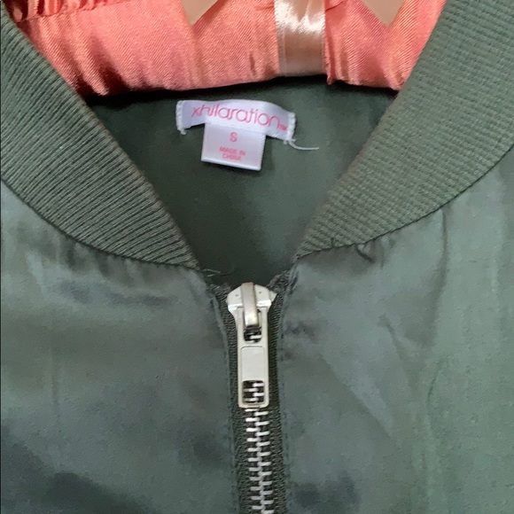 Green Floral Bomber Jacket - Picture 2 of 2